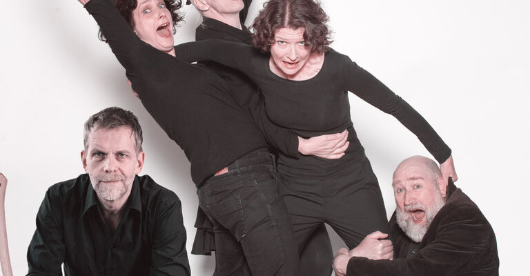 Axt Image Querformat.jpg
