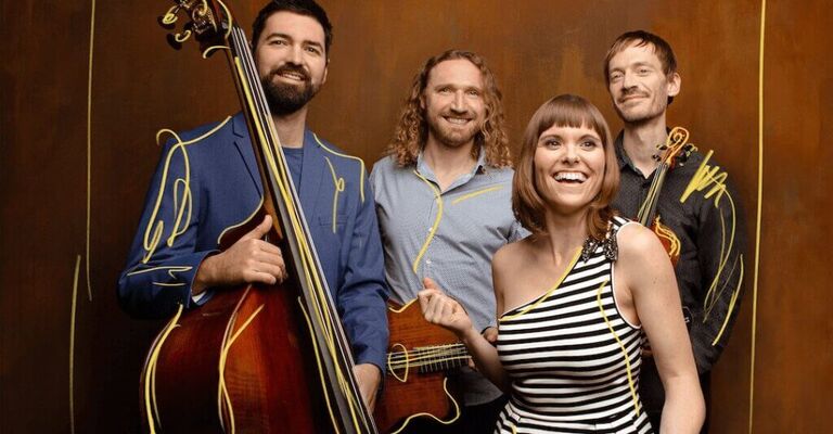 Mariom & Sobo Band.jpg