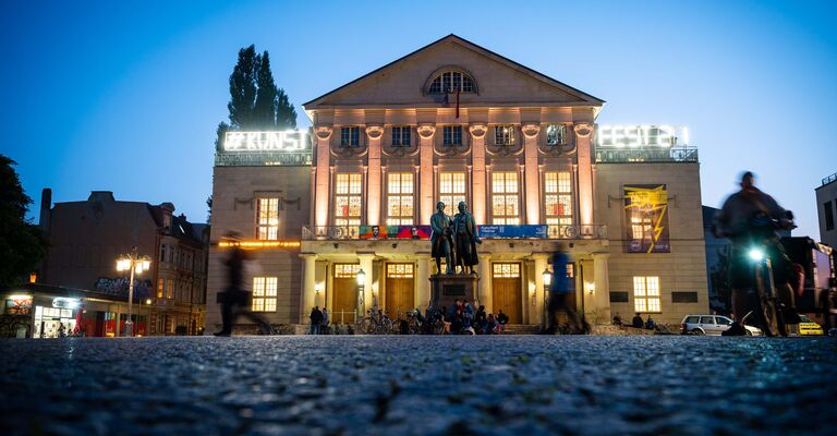 04.09.2021 Weimar: Deutsches Nationaltheater Weimar im Rahmen des Kunstfest Weimar. Foto: Thomas Müller