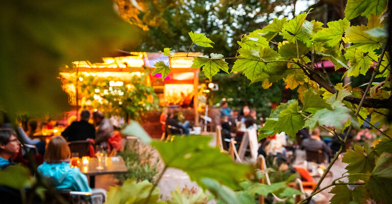 05.09.2020 Weimar: Künstlergarten am Haus der Weimarer Republik. Foto: Thomas Müller