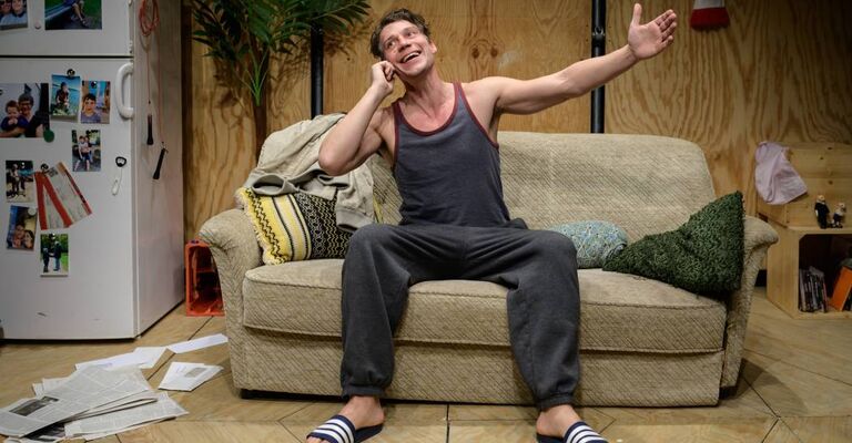 Ich liebe dir. Aber lass dich nicht übern Haufen schießen